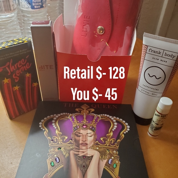 Make up - Picture 1 of 2